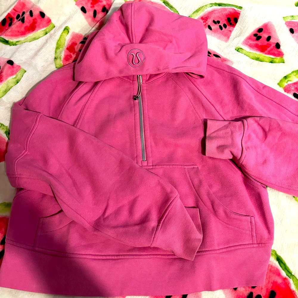 Lululemon scuba half zip in pink blossom, xs/s!